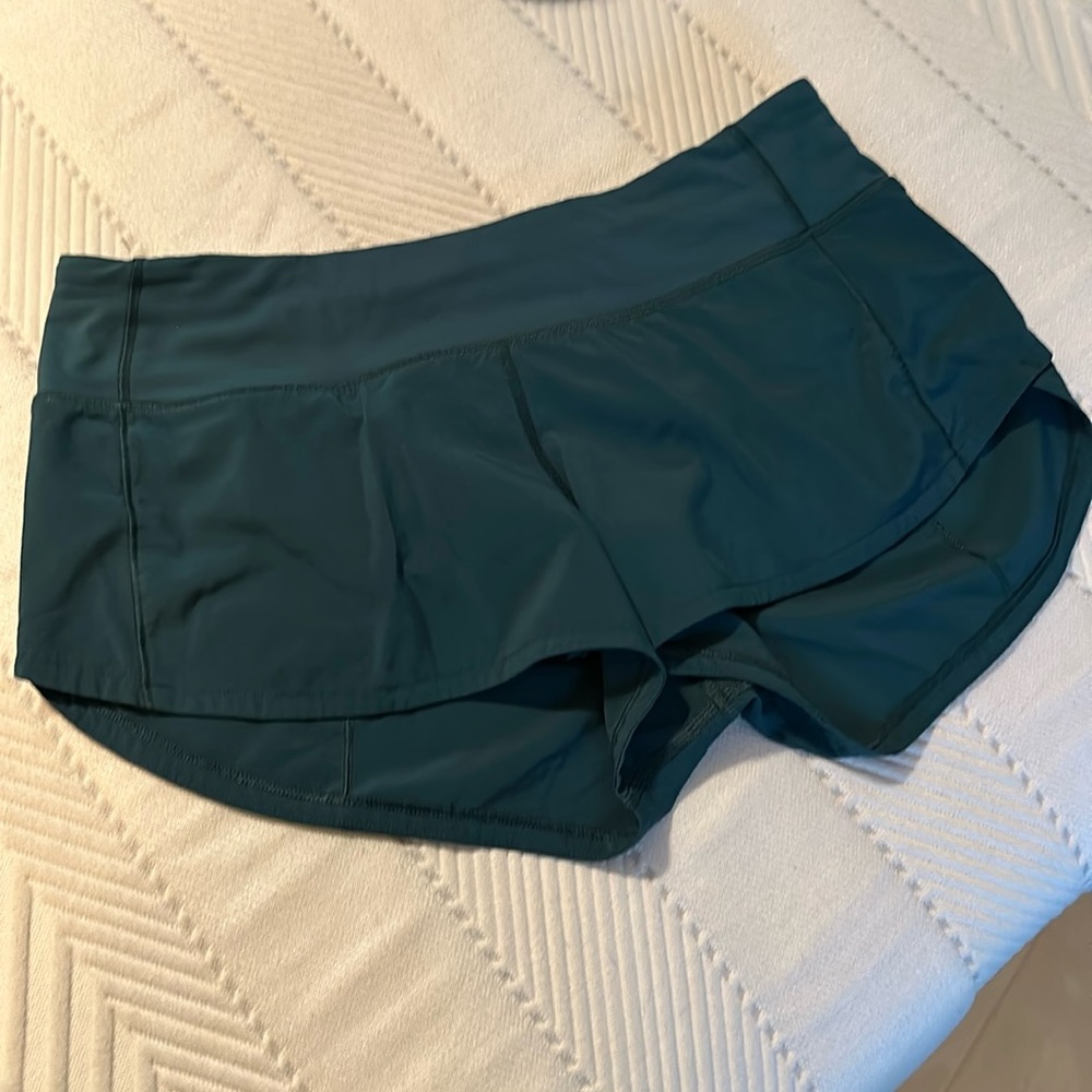 Lululemon speed up short size 4